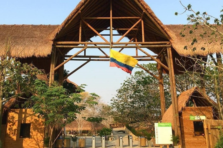 Aviario Nacional + Playa Baru