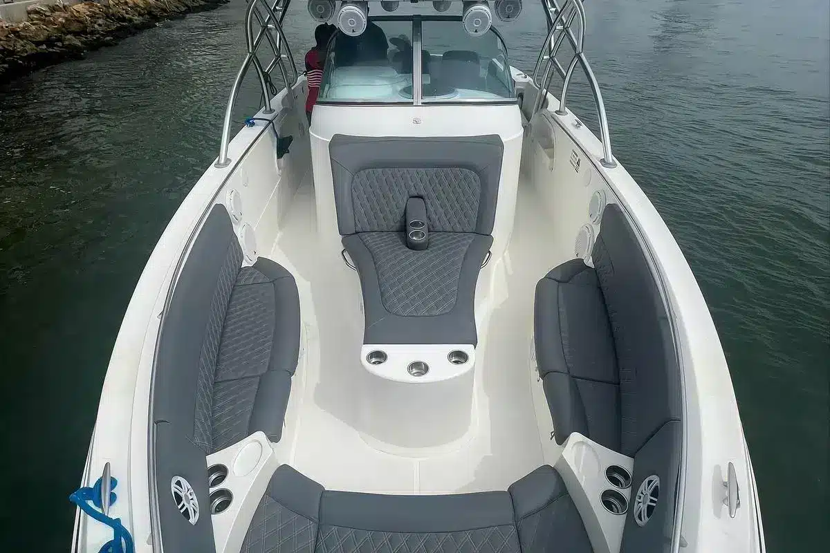 Yate Daddy Shark - Image 7